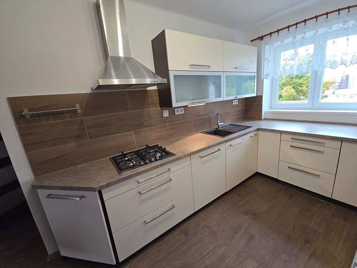 Pronájem bytu 3+1 76 m²